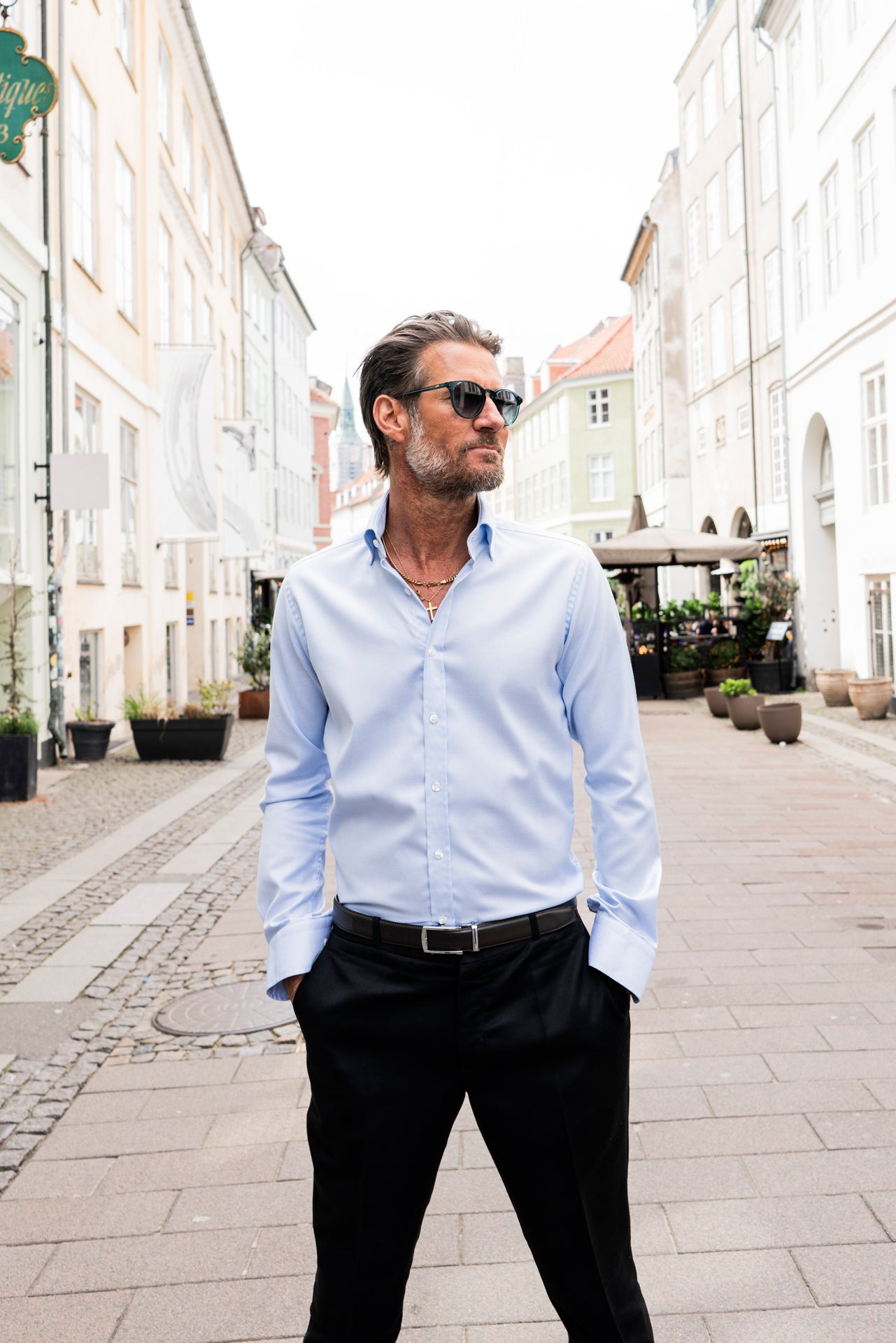 Confidence - Button Down